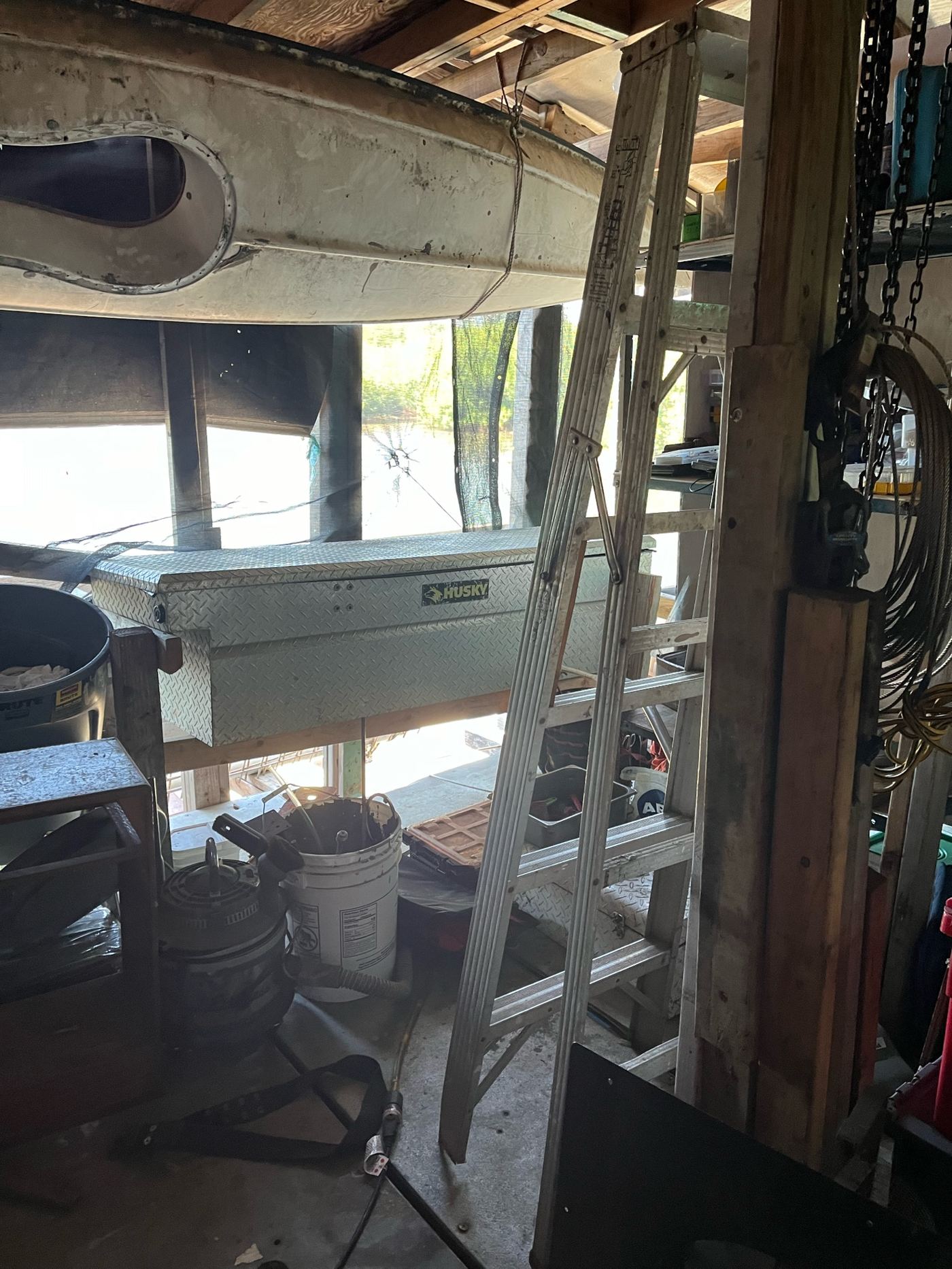 Upstairs workshop area facing the ocean